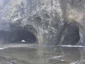 Höhlen am Strand